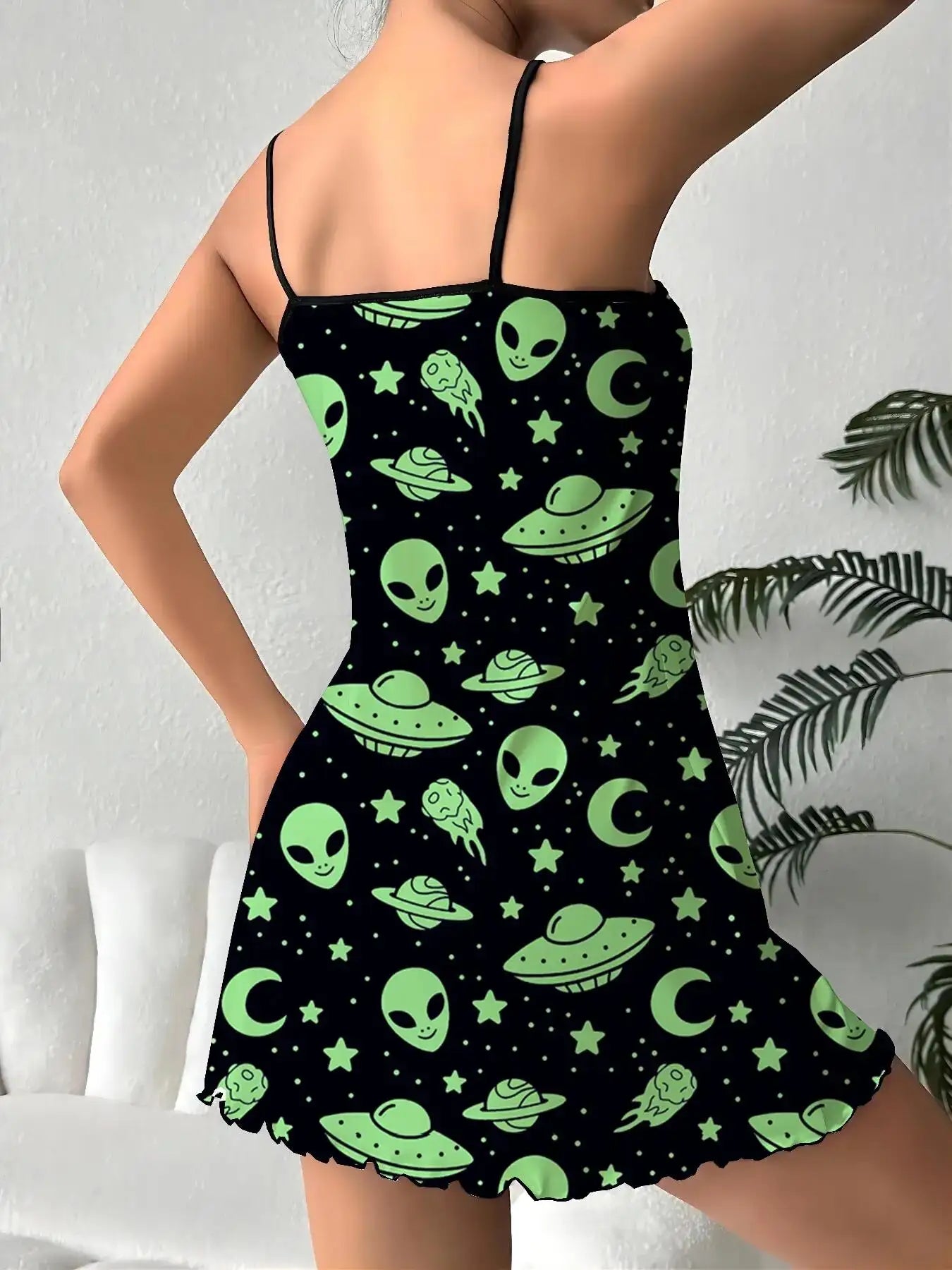 Sexy Heart Eyelash Print Slip Nightdress Lettuce Trim Round Neck Sleep Mini Dress For Valentine's Day Women's Sleepwear Dresses