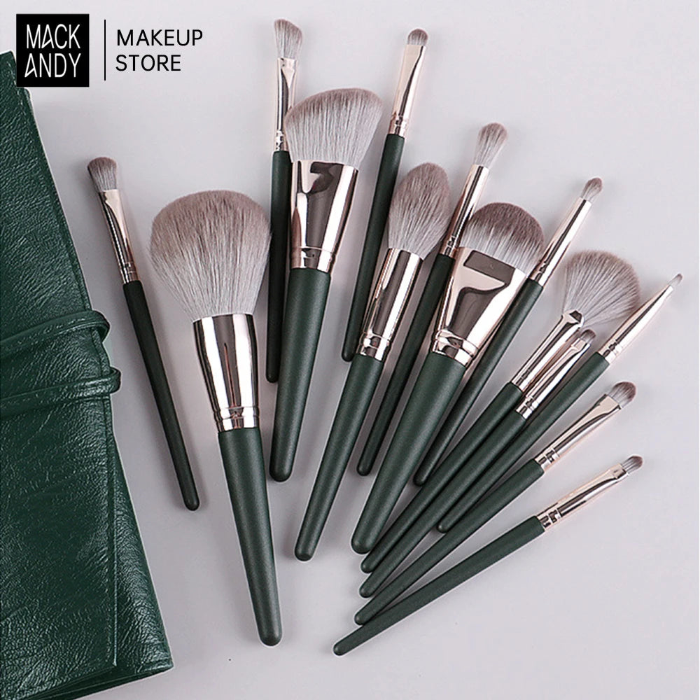 MACKANDY 14Pcs Mélange de produits de beauté doux