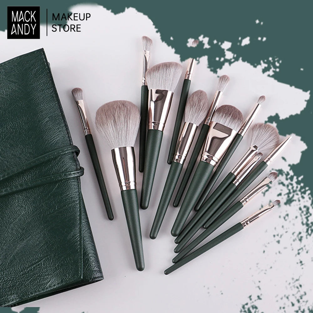 MACKANDY 14Pcs Mélange de produits de beauté doux