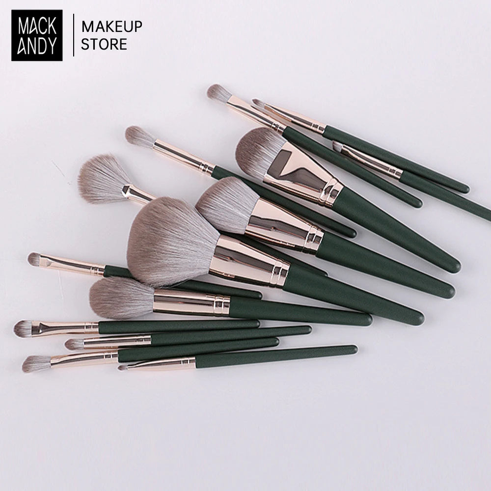 MACKANDY 14Pcs Mélange de produits de beauté doux